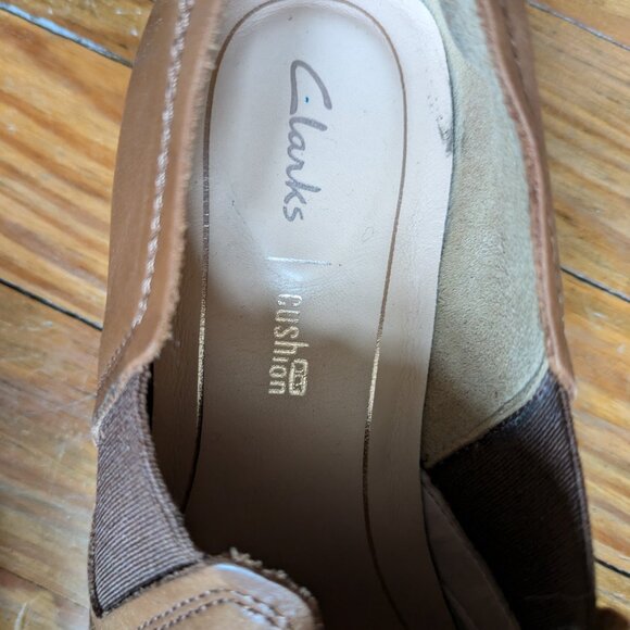 Clarks Netley Bright Tan Leather Slip On Shoes Women's Size 6 - Picture 8 of 8